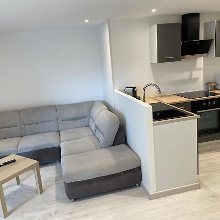 Joli Logement Au Pied Des Alpilles Eyguières Esterno foto